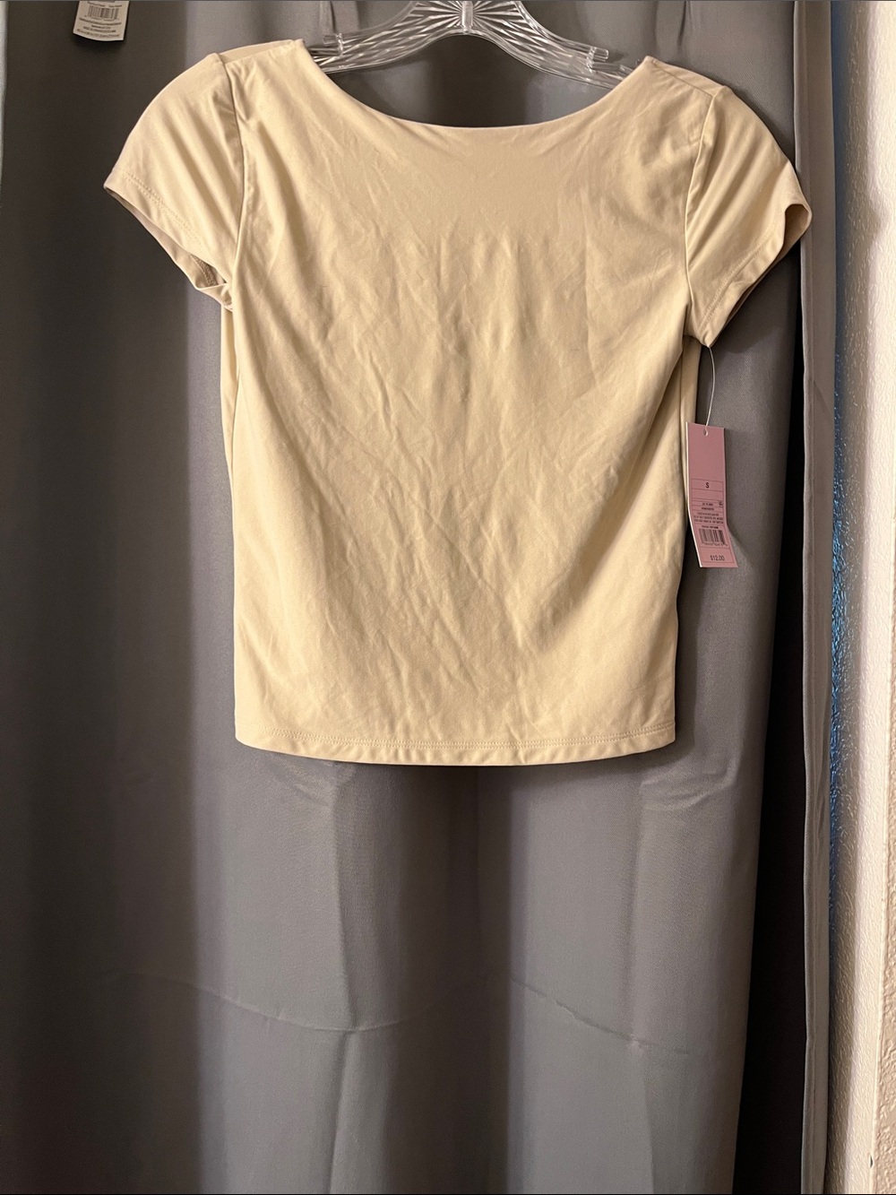 wild fable Pale Yellow Short Sleeve Scoop Neck Top